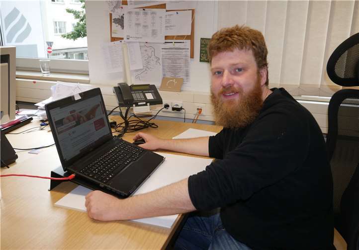 Telefonberatung oder Online-Beratung: Die Caritas-Mitarbeitenden sind weiterhin für die Menschen da, die Unterstützung benötigen. In absoluten Not- und Krisensituationen sind nach vorheriger telefonischer Vereinbarung auch persönliche Kontakte möglich.Fotos: Caritasverband Koblenz