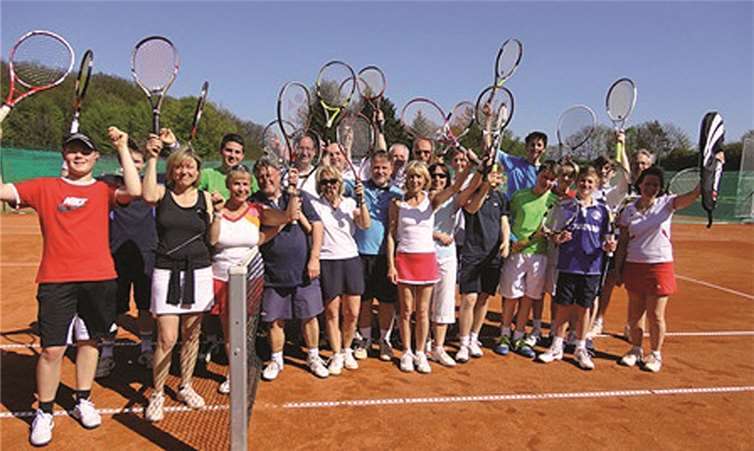 Tennis im Club macht Spaß und hält fit.TC Wachtberg