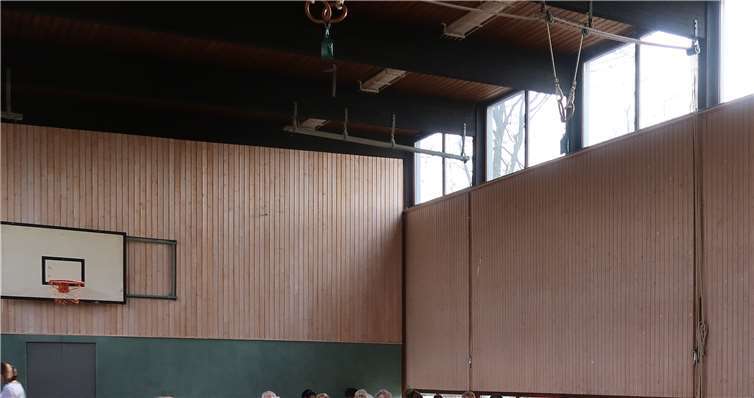 Tenor Axel E. Hoffmann, begleitetvom Pianisten Andras Orban, begeisterte das Publikum.