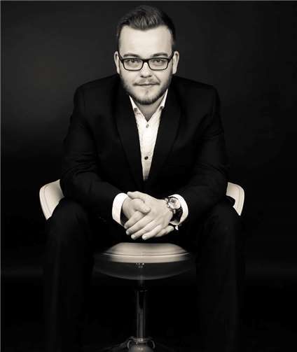 Tenor Fabian Kelly ist einer von drei Solisten, die bei der 26. Bendorfer Marktmusik zu hören sind. privat