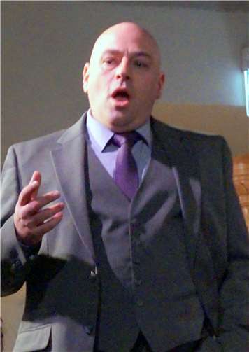 Tenor Jan Kristof Schliep verfügt über eine ausdrucksstarke Tenorstimme.