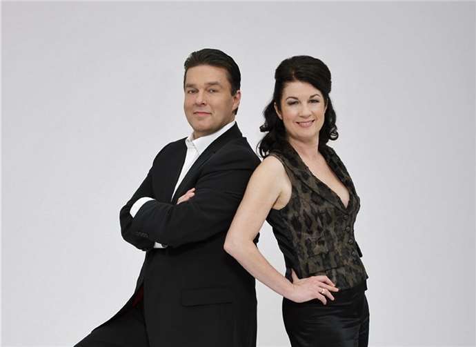 Tenor Stefan Lex und POMP-A-DUR-Chefin Sigrid Althoff sind bereist ein eingespieltes Team. privat