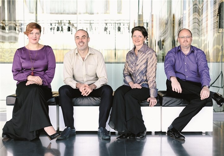 Theatre of Voices gastieren in der Abteikirche Maria Laach.  Privat