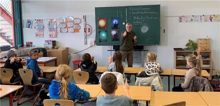 Thema der ersten beiden AG-Stunden war das Pflanzen von Bäumen.