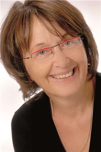 Theologin und Philosophin Dr. Heike Knops privat