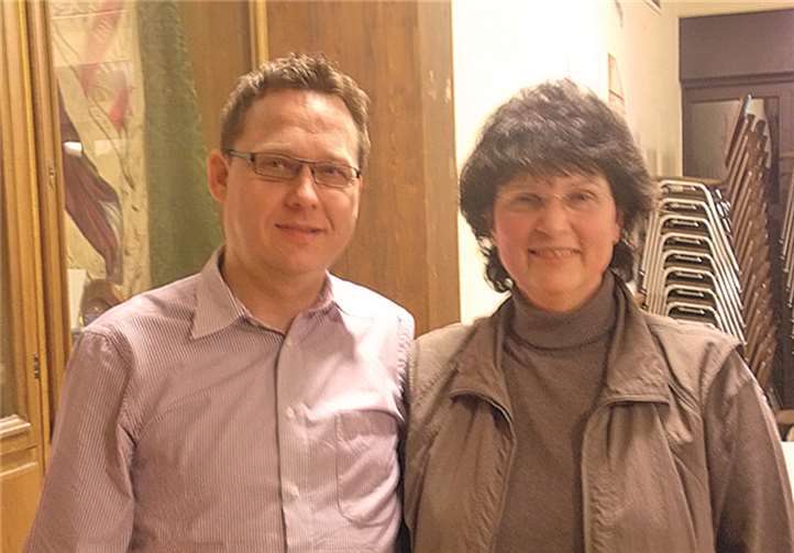 Therese Göbel dankte Mirco Glesius für die jahrelange Mitarbeit im Vorstand. privat