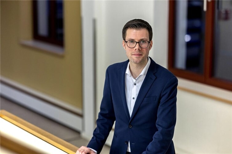 Thomas A. Herrig schreibt Geschichten, in denen der Alltag plötzlich innehält. Foto: Alexander Bley