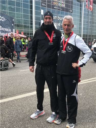 Thomas Brunnhübner und Helmut Eich in Hamburg. Foto: privat