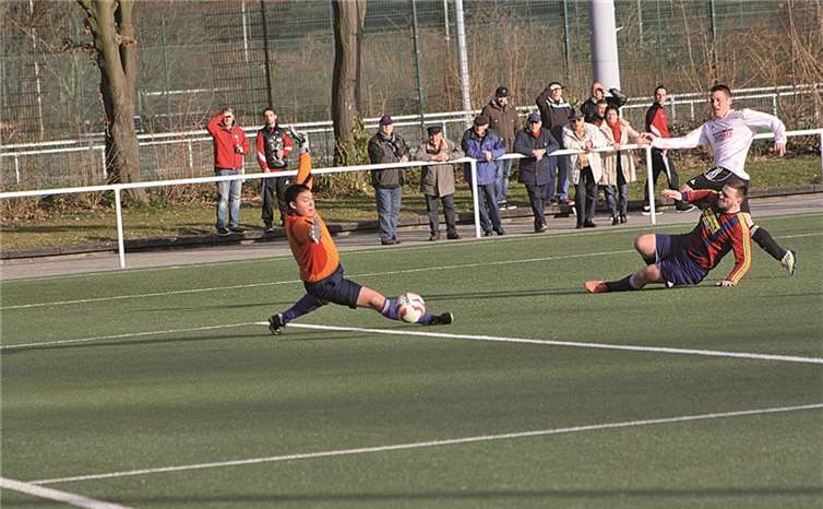 Thomas Dressler mit dem 1:0 für den Ahrweiler BC. privat