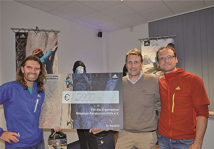 Thomas Huber, Paul Krumholz (Intersport Krumholz), Peter Klodwig (Adidas).privat