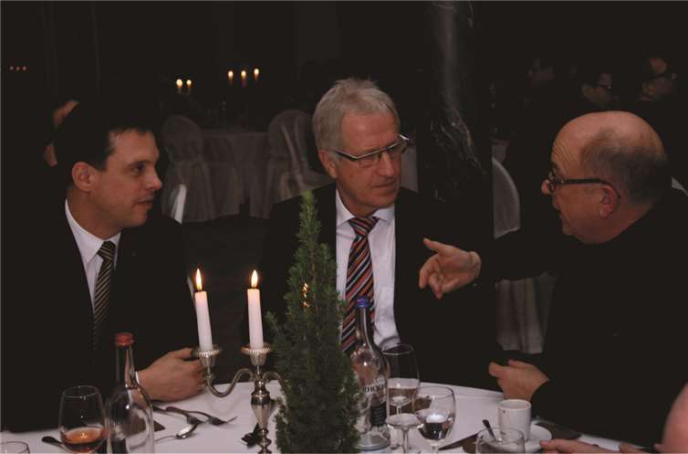 Thomas Kremer und Josef Dötsch im Gespräch mit Bürgermeister Michael Kessler. privat