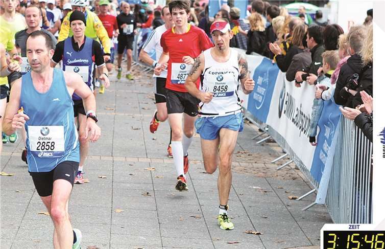 Thomas Müller (rechts) freute sich über seine neue persönliche Bestzeit. privat