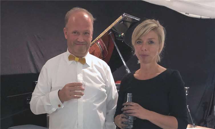 Thomas Rohde und Stefanie Manhillen verzaubern gemeinsam das PublikumFoto: privat