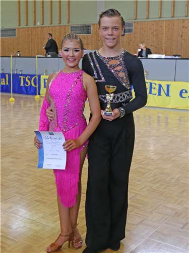 Thomas Schulz und Emmy Prochnau gewannen den Hagener Volmepokal. privat
