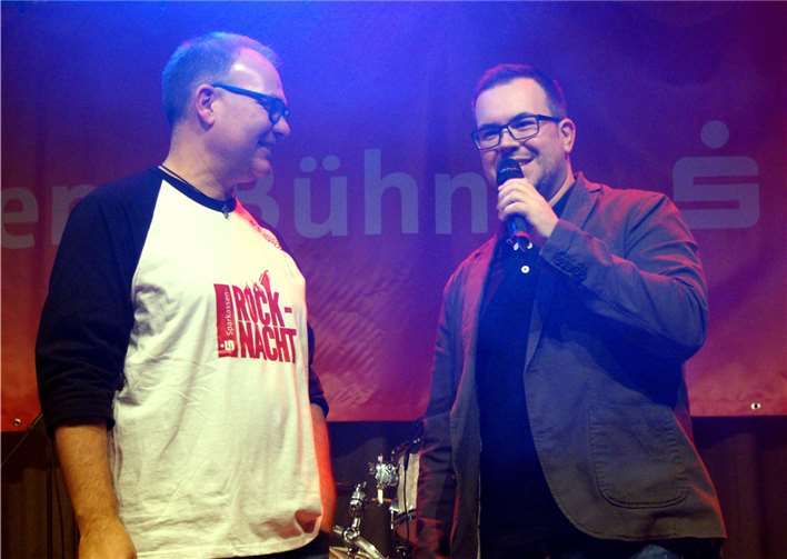 Thorsten Cron (r.), Leiter der Mülheim-Kärlicher Filiale der Sparkasse Koblenz, zog ein positives Fazit der zweiten Rocknacht.