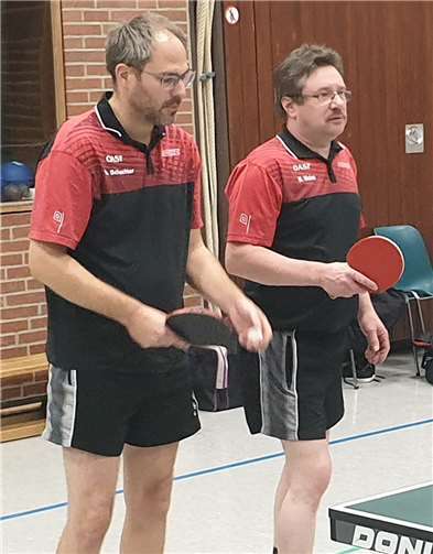 Thorsten Schachler (li.h) und Martin Nisius bei ihrem Spiel. Foto: privat