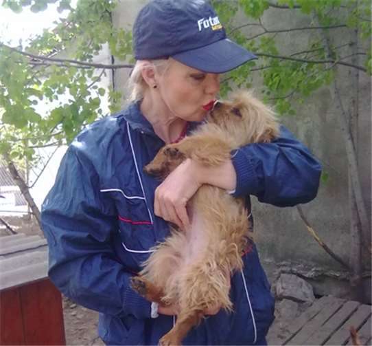 Tierheimleiterin Carmena Serbanoiu engagiert sich aufopferungsvoll um die Heim-, aber auch Straßentiere.Fotos Privat