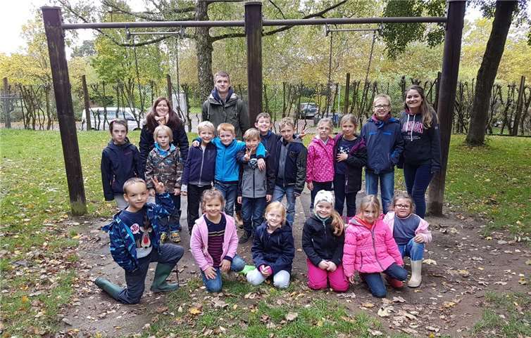 Tierisch viel Spaß hatten die Kinder während der Ferienfreizeit im Zoo. Foto: Familienbildungsstätte Neuwied