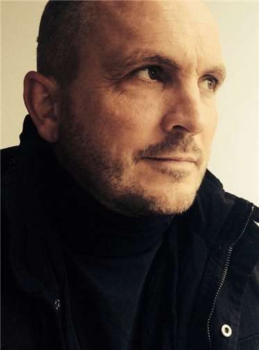 Tim Bröse liest aus seinem Buch.Fotos: Privat