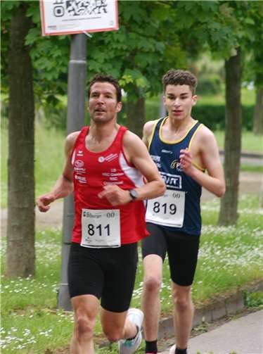Timo Bertram 5.000 m in Föhren.