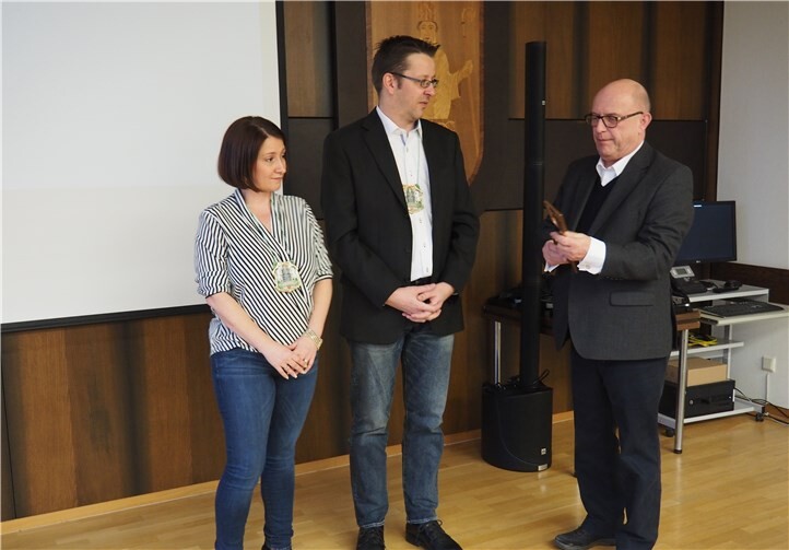Tine I. und Gregor I. gaben Bürgermeister Michael Kessler den Rathausschlüssel zurück.