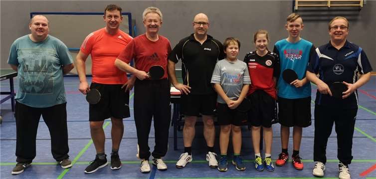 Tischtennistraining für jede Altersklasse beim Vfl Waldbreitbach.Privat