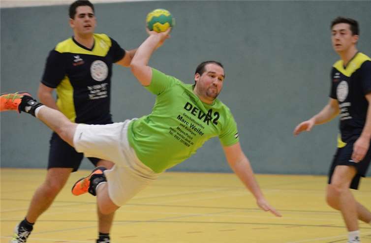 Tobi Ternes beim Wurf.privat