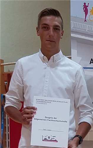 Tobias Schlicht hat den besten Notendurchschnitt 2020 (1,4).