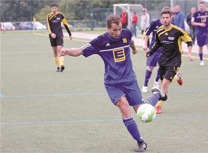 Tobias Wilkening gelang in der ersten Halbzeit ein lupenreiner Hattrick. privat