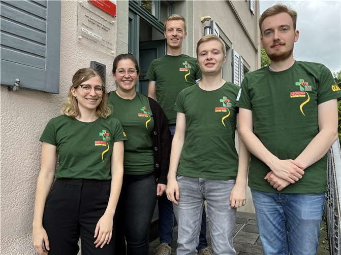 Tobias Wolff (Mitte) hat eine Gruppe Jugendlicher aus Neuwied zum Weltjugendtag begleitet.  Foto: Bistum Trier/Julia Fröder