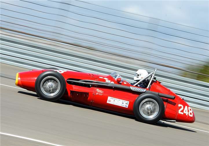 Toll anzusehen waren die historischen Rennwagen.