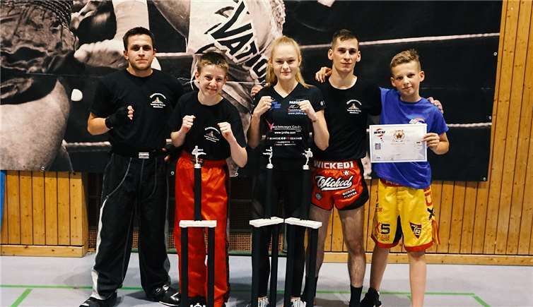 Toll gekämpft (v.l.): Marco Mosdzien, Lars Leber, Sarah Liegmann, Maximilian Reiff, Till Wagner.privat