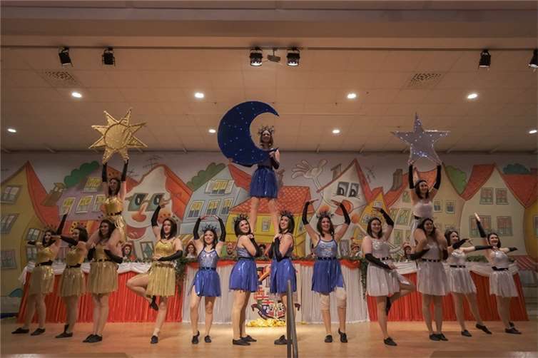 Tolle Formationen wurden geboten.  Fotos: KG Rot-Weiß Münstermaifeld