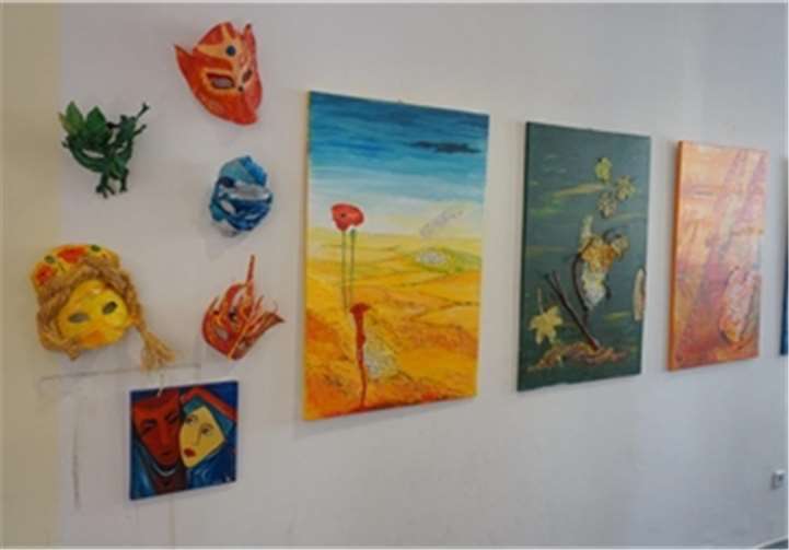 Tolle Kunstwerke werden präsentiert.