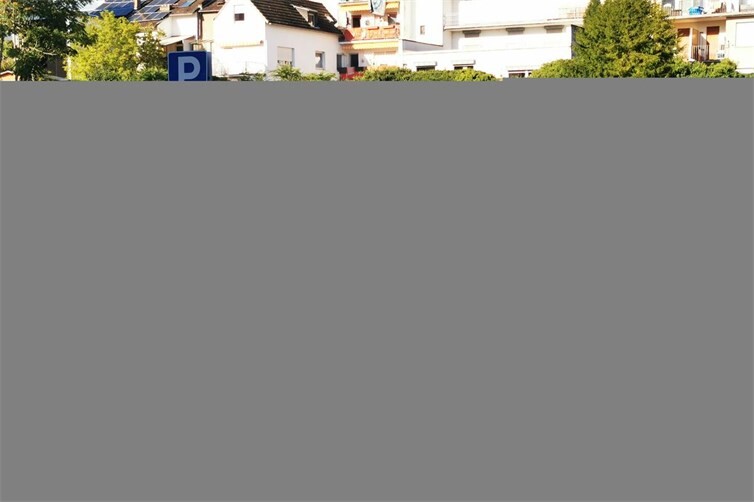 Tolle Oldtimer-Schätze machten sich auf den Weg entlang an Rhein und Mosel, quer durch Eifel und Hunsrück. Weitere Fotos und Informationen auf https://www.young-oldtimer-neuwied.de/food-rallye. 