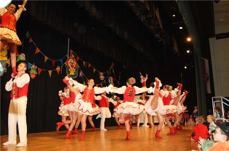 Tolle Tänze rundeten das Programm ab.