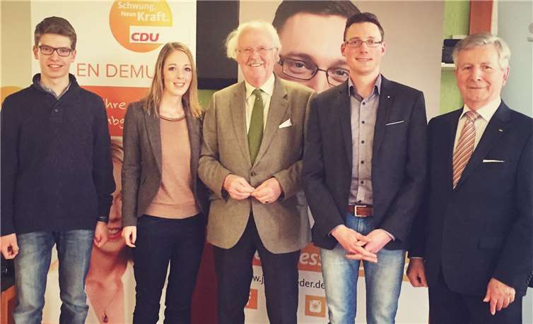Tom Haardt, Ellen Demuth, Prof. Dr. Otto Wulff, Jörg Röder und Wolfgang Löhrke sprachen unter anderem über den Zusammenhalt der Generationen.privat