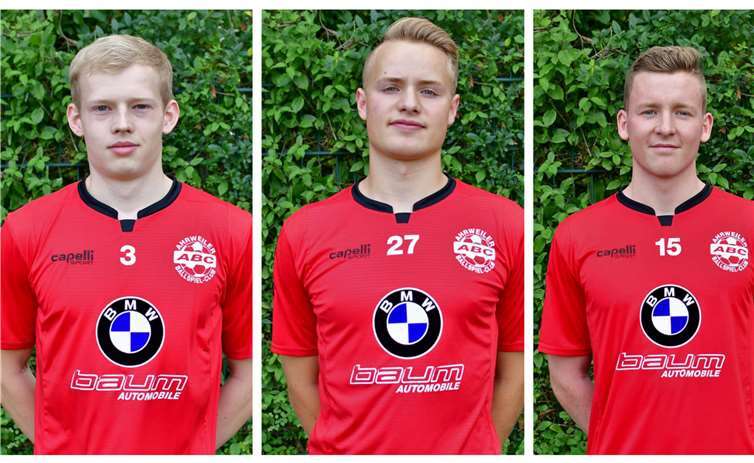 Tom Stein, Alexander Fuchs und Carsten Thelen werden auch in der kommenden Saison für den Ahrweiler BC auflaufen. Foto: privat