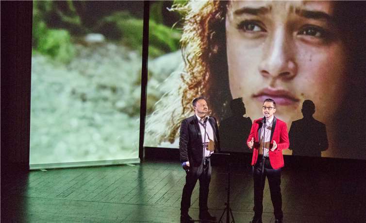Toni Di Napoli und Pietro Pato begeisterten mit Musik und Bild.Fotos: CEW
