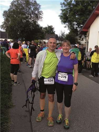 Top gelaunt beim Monschau-Marathon: Pit und Almuth.