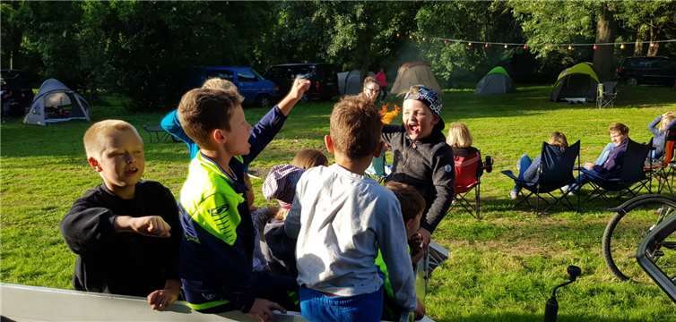 Torjubel beim Siegtreffer gegen Schweden.Privat