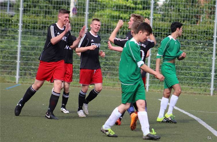 Torjubel im Spiel gegen den BSV Roleber II.