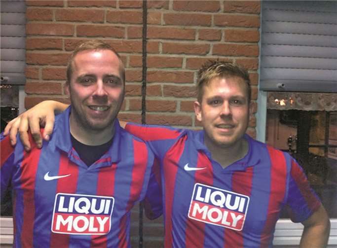 Torschützen unter sich - Björn Schröder und Fabian Jansen (v.l.) privat