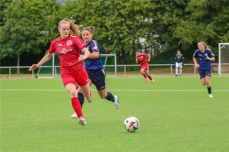 Torschützin zum 1:1 Katharina Pohs