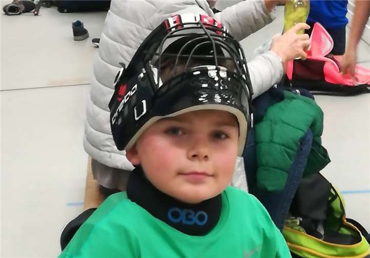 Torwart Leo Mahler in der Pause vor dem Spiel.privat