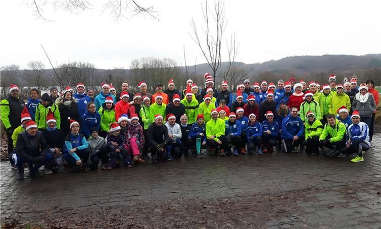Tradition Lauftreff an Heiligabend am Laacher See.Fotos: privat