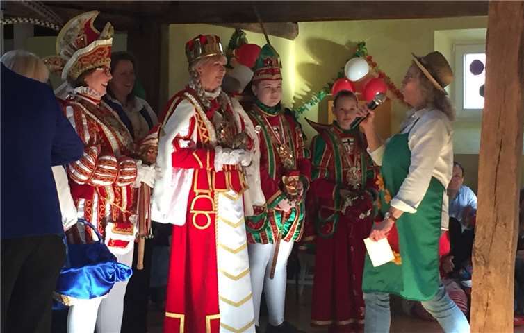 Traditionell besucht das Dreigestirn den karnevalistischen Nachmittag des Kindergartens Wibbelstätz.Foto: privat