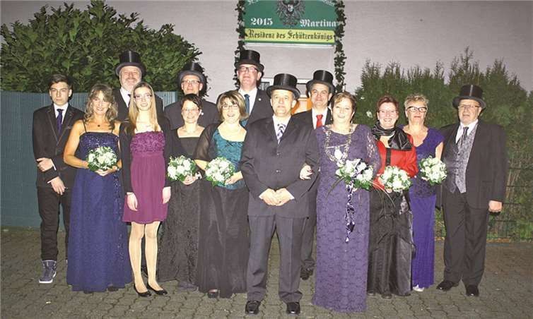 Traditionell groß war die Festgesellschaft um das Heisterer Königspaar Martina und Bernd Waldorf. DL