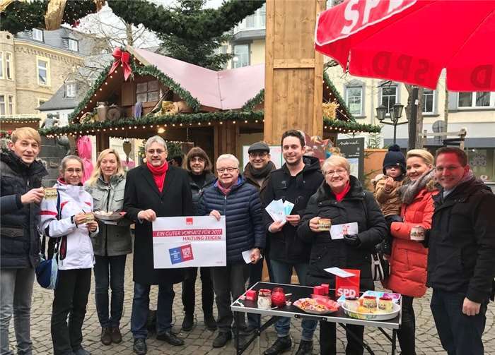 Traditionell ist die SPD auf dem Andernacher Weihnachtsmarkt präsent. Indiesem Jahr sollen die anstehenden Kommunalwahlen im Fokus stehen. privat