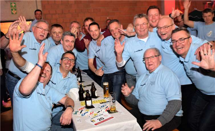 Traditionell sind auch die Karnevalisten aus der Nachbarschaft mit von der Partie: Viel Spaß hatte wieder der Männerverein Heimerzheim. EICH